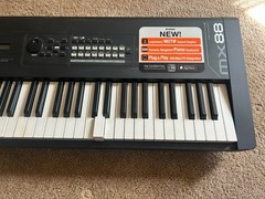 Yamaha MX88 88-Key Digital Keyboard Synthesizer, Weighted Keys, Plug & Play