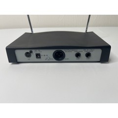 TOA Diversity Wireless Tuner WT-5810 A01US Black Good Condition Dual Antenna