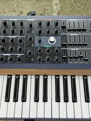 Arturia PolyBrute 61-Key 6-Voice Analog Polyphonic Synthesizer –