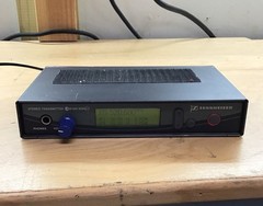 Sennheiser SR 300 IEM G2 Wireless Transmitter 518-554 MHz Powers On Untested