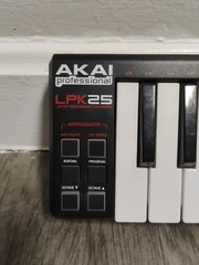 Akai Professional LPK25 Portable Wireless Midi Keyboard USB NO CABLE INCL Tested