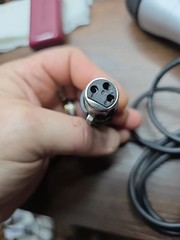 Memorex Corded Microphone 10 Ft Cord 1/4″ Plug Stage Performance TESTED & WORKS