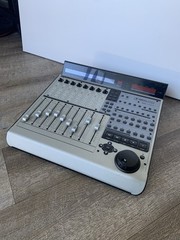 Mackie MCU PRO USB MIDI Universal DAW Mixer Control Surface Open box
