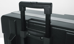 Gator Cases Lightweight Molded ATA Mixer Case with Wheels & Tow Handle; 20″x25″