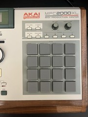 Custom Beige Akai MPC 2000XL w/ 8-Outputs, SD Card Reader, & Wood Panels