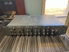 TOA D-4, 4 Channel Electronic Music Mixer Preamplifier Equalizer, Vintage Rack