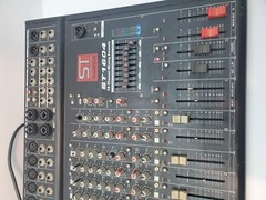 SoundTech ST1604 – 16 Channel Mixing Console – PLEASE READ