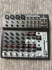 Behringer Xenyx1202 Premium 12-input 2-Bus Mixer Mic Preamps British EQs