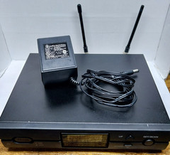 Audio-Technica ATW-R2100 UHF Synthesized Diversity Receiver 655-680 MHz w/ Power