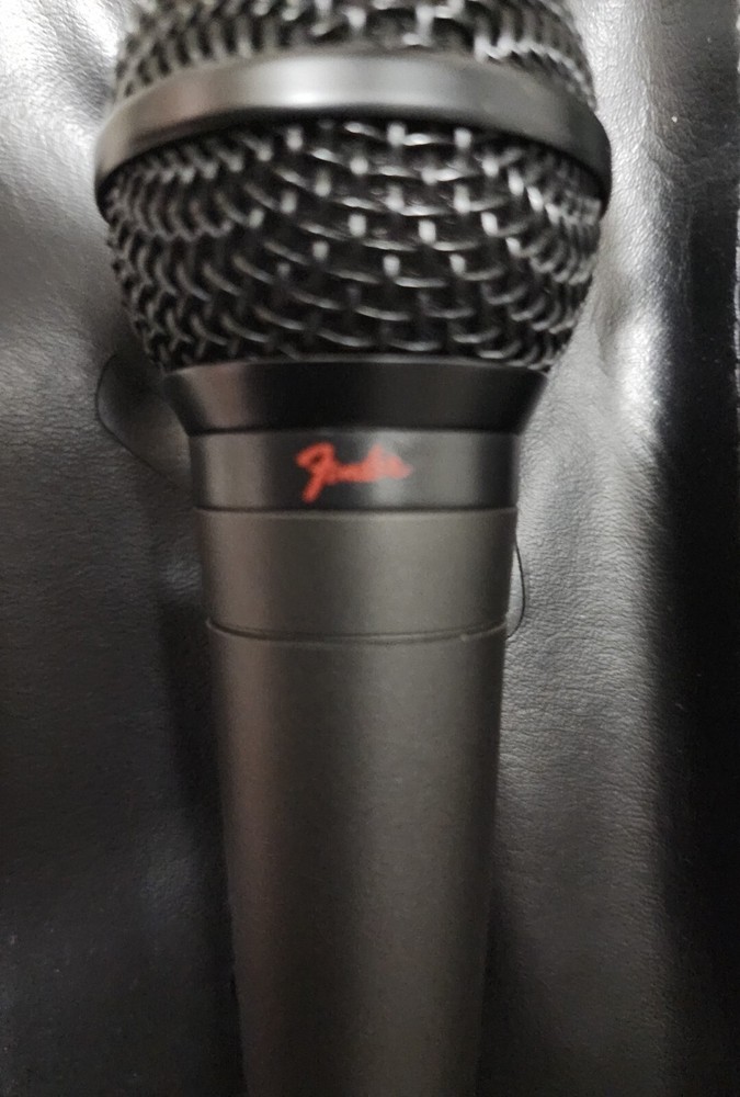 Fender P-51 Dynamic Microphone