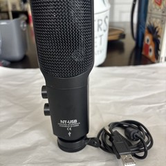 Rode NT-USB Wired Versatile Studio-Quality USB Microphone Podcast Voiceover Mic