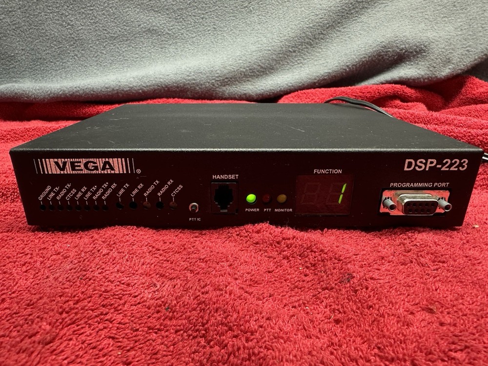 Telex Vega DSP-223 Tone Remote Console Radio Base Station Controller DSP223