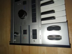 Korg microKORG 37-Key Digital Keyboard Synthesizer + Vocoder + Box