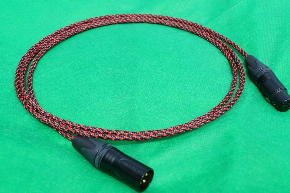 1.5FT SILVER PLATED MIL-SPEC MIC BALANCED XLR BRAIDED SLEEVE INTERCONNECT CABLE.