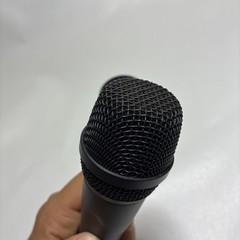 SKP PRO AUDIO PRO-35 XLR Professional Dynamic Cardioid Microphone