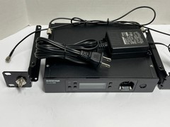 Shure GLXD4R Wireless Rack Mount Microphone Receiver 2400-2483.5 MHz power Suppl