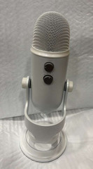 BLUE Yeti for creators USB Condenser Microphone, Silver