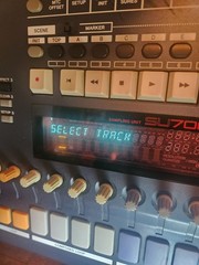 Yamaha SU700 Sampling Sampler Sequencer