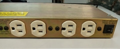 Furman PL-8 SMP Linear Filtering Power Conditioner and Light Modules