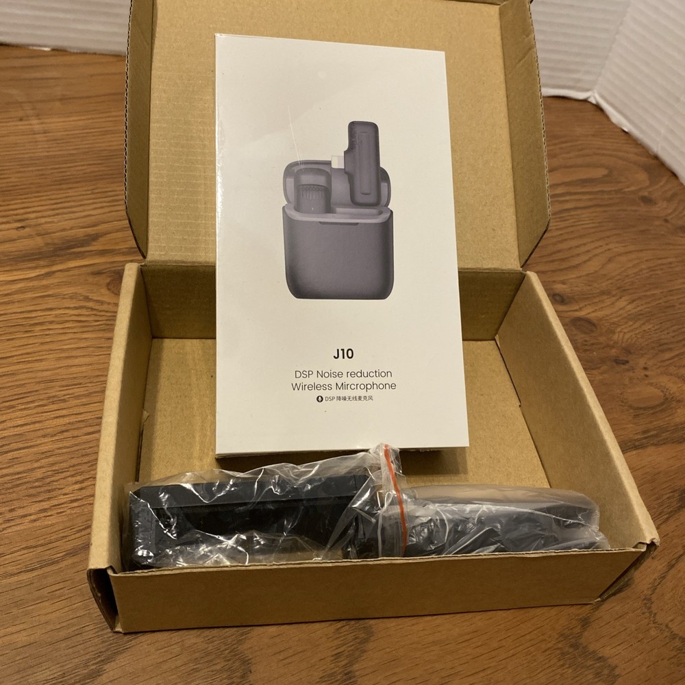 J10 Hotec Microphone For iPhone iPad With Charging Case New Rare HTF Tech Gear