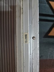 Aluminum Hard Case w/ Carry Handle & Foam Interior, Large 32x12x6 Silver
