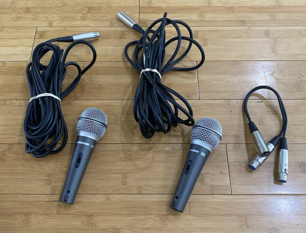 2x Samson Q6 Dynamic Handheld Microphone Vocal Instrument with Cables Excellent