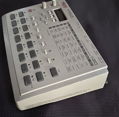 Akai S20 16-Bit Stereo Phrase Sampler Pad Triggers Loop Resample