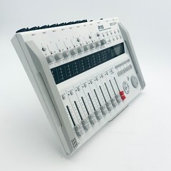 Zoom R16 Portable Multitrack Recorder Controller and Interface Good Condition