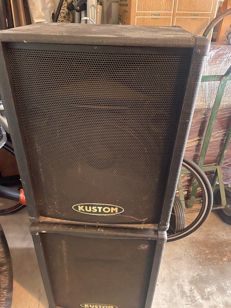 Kustom 15″ P/A Speaker cabinets non powered
