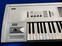 Korg Triton 61-Key Synthesizer Workstation Sampler Keyboard Tested