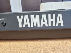 Yamaha V50 Digital Synthesizer New Battery & Button Initialized Good Condition