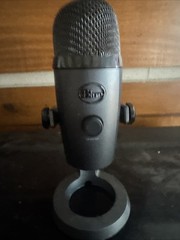 Blue Yeti Nano USB Microphone Black With Condenser,Cardioid + Omnidirectional