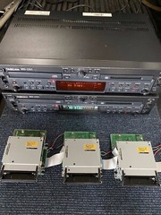 Lot of 2 Tascam MD-CD1 Combination Minidisc Recorder/CD Player With extral