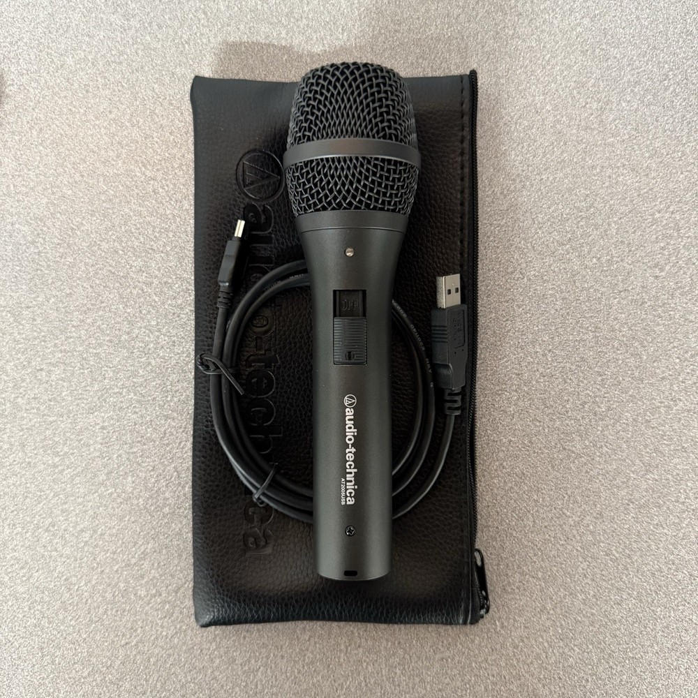 Audio-Technica AT2005USB Dynamic USB/XLR Microphone And Cable.