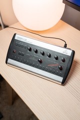 Behringer P16-M Personal Mixer
