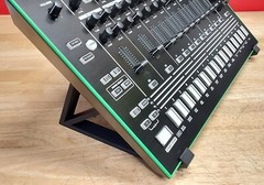 Mounting Stand 40 Degree Angle For Roland TR-8 Rhythm Performer Drum Machine