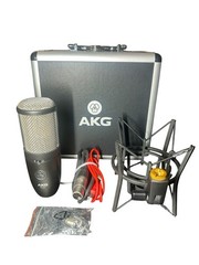AKG P420 Microphone Multi-Pattern Condenser Microphone with Shock Mount & Case