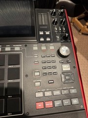 Akai Professional MPC-X Standalone Sampler and Sequencer – Black