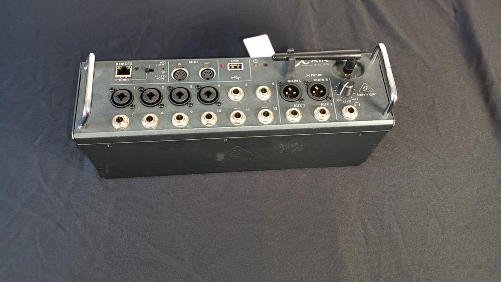 Behringer XR12 12-Channel Digital Mixer – 2486876