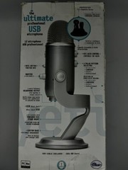 Blue Yeti USB Condenser Microphone PC Mac Gaming Recording Streaming Podcasting