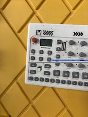 Elektron Model:Cycles 6-track FM Based Groovebox