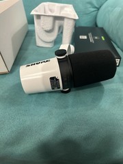 Shure MV7+ Hybrid Podcast Microphone – White