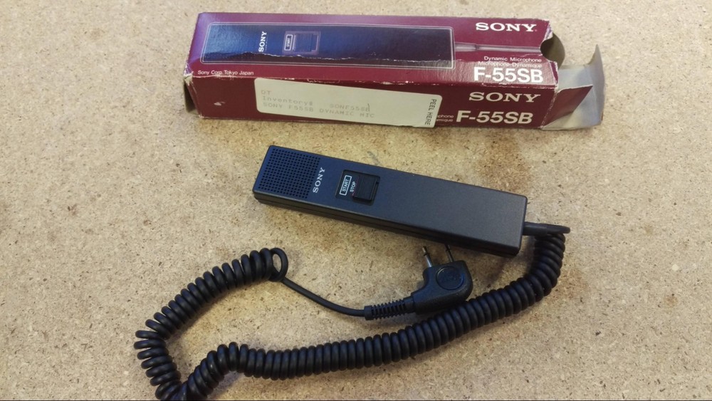Sony F-55SB Dynamic Microphone w/ Original Box + Manual (2-pin cord)