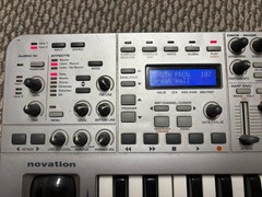 Novation X-Station 25