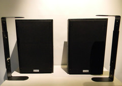 Pair of Electro Voice Speakers EV FR200B Premium Monitors W/Brackets ALL OEM