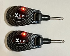 Xvive Audio U2 Digital Wireless Guitar System – Black