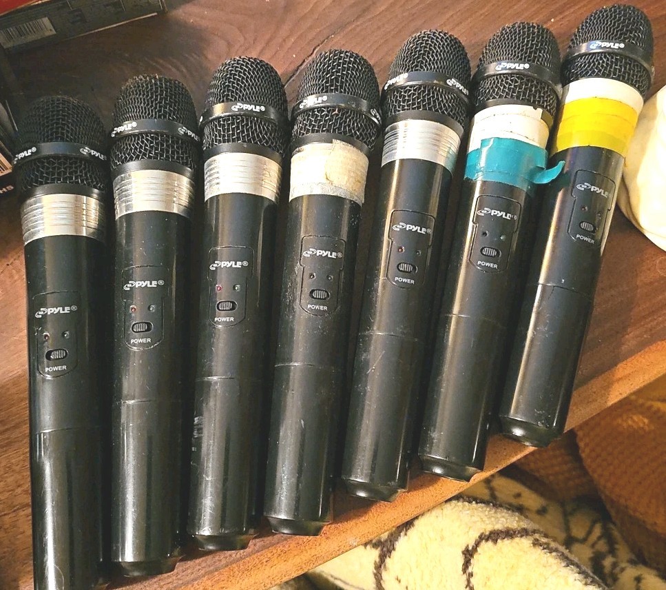 Pyle VHF Channel Wireless Desktop Microphone Transmitter Lot 7 Microphones