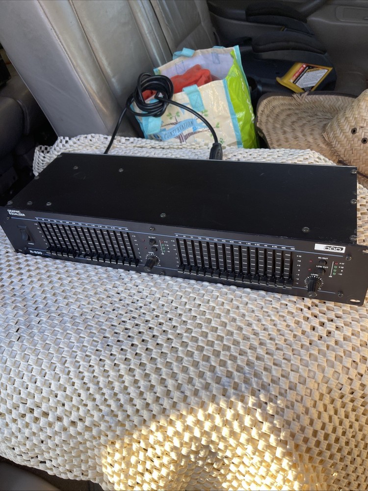 DOD R-830 C Series Graphic 2 Channel Equalizer