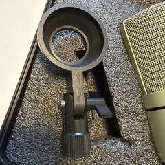 MXL 990 Condenser Studio Microphone Tested Good Condition w/ Case & Mount