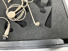 Peavey PVM-4N Headset Microphone with Case, 4.5′ cable Beige Color – Used
